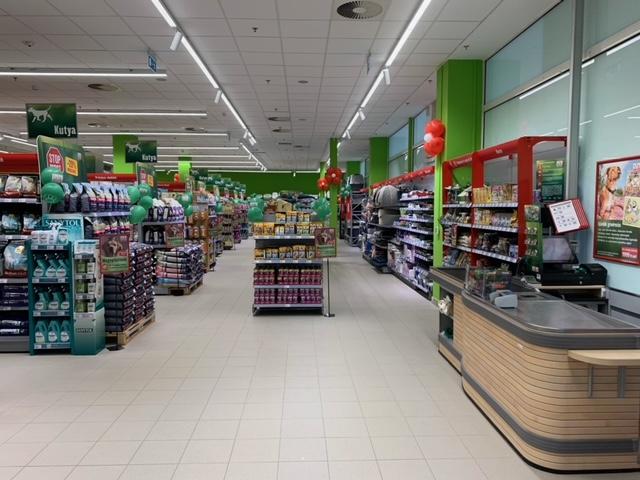Fressnapf üzlet nyílt a Savoya Parkban
