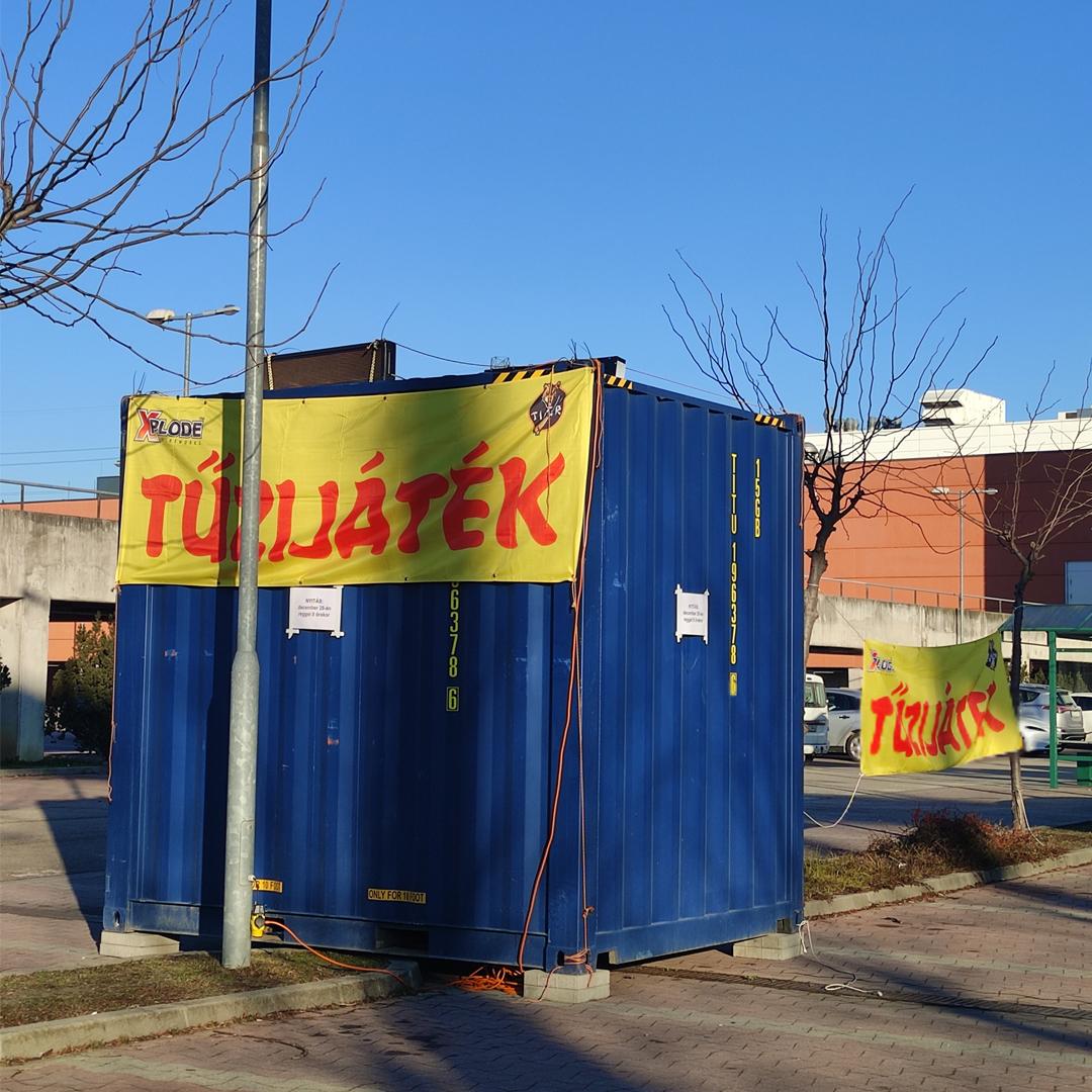 Tűzijáték standok a Savoya Parkban